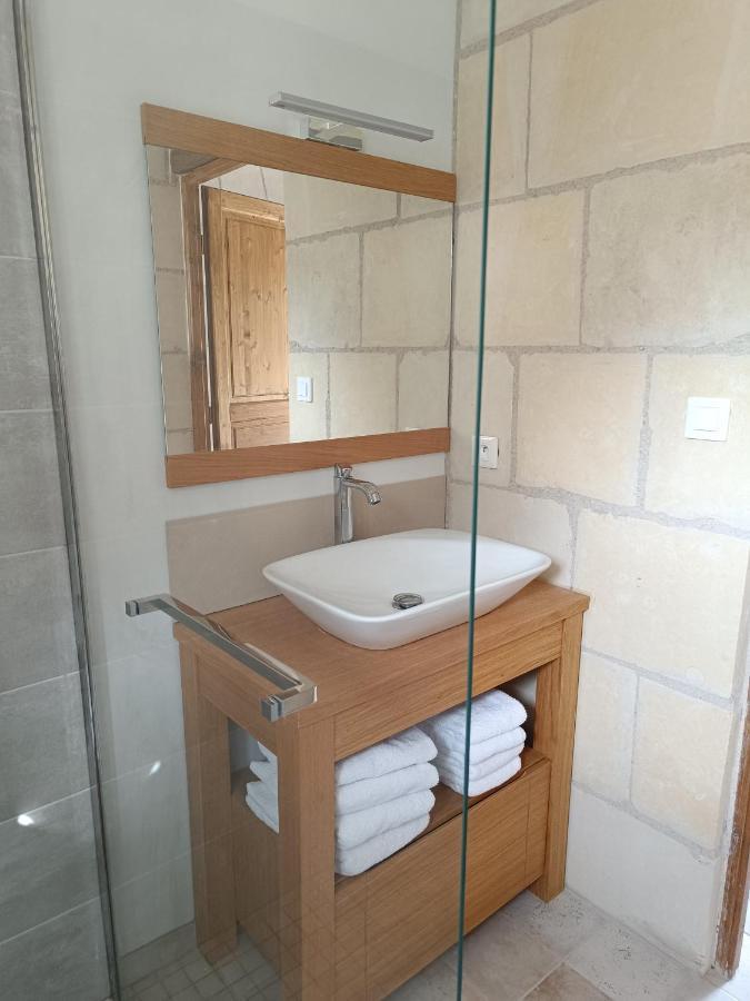 Seigy Gite De La Grand Maison Le Noyer מראה חיצוני תמונה